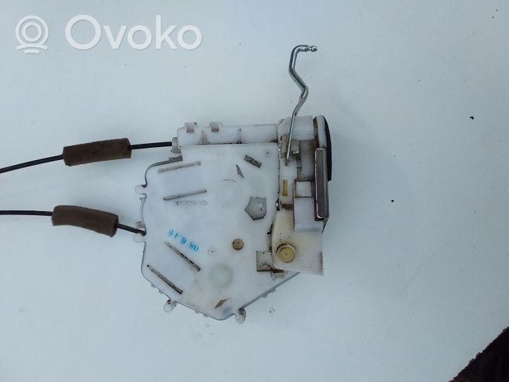 Honda FR-V Rear door lock 