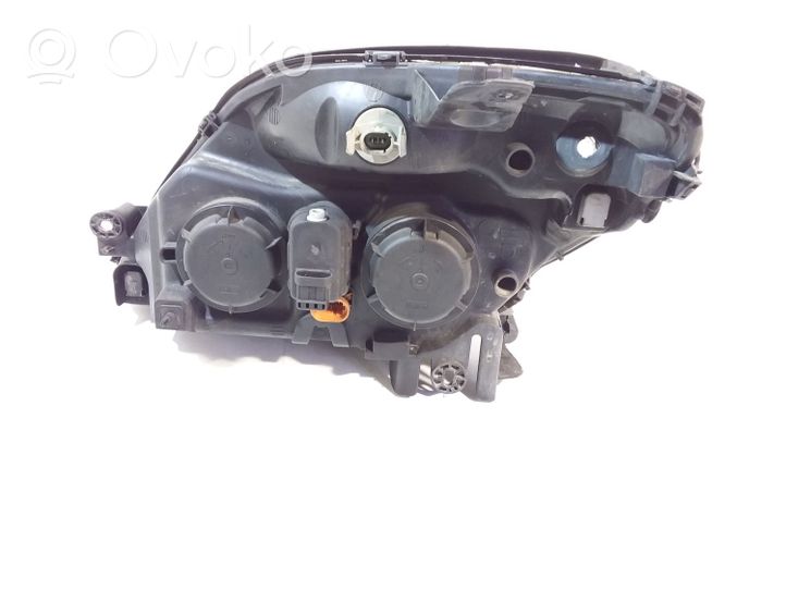 Renault Scenic RX Lampa przednia 087553