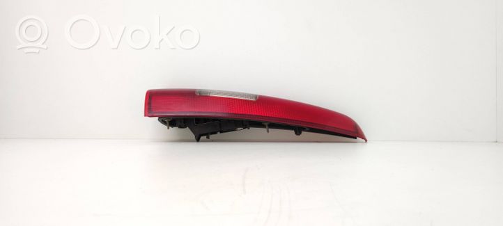 Volvo S70  V70  V70 XC Lampa tylna 9169473