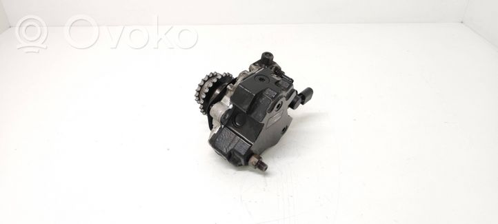 BMW X3 E83 Pompe d'injection de carburant à haute pression 7788670