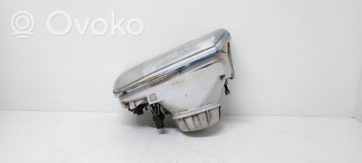 Skoda Favorit (781) Lampa przednia 443311782102