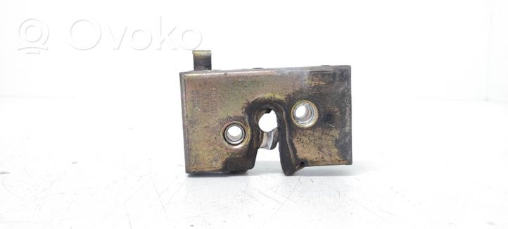 Audi 80 90 B2 Serrure de porte avant 813837016B