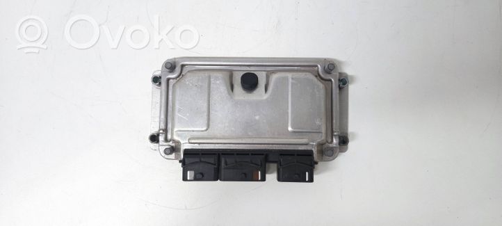 Citroen C3 Sterownik / Moduł ECU 9646992680