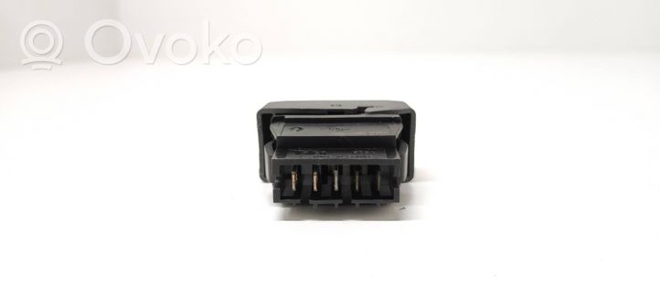 Renault Clio I Fog light switch 6264