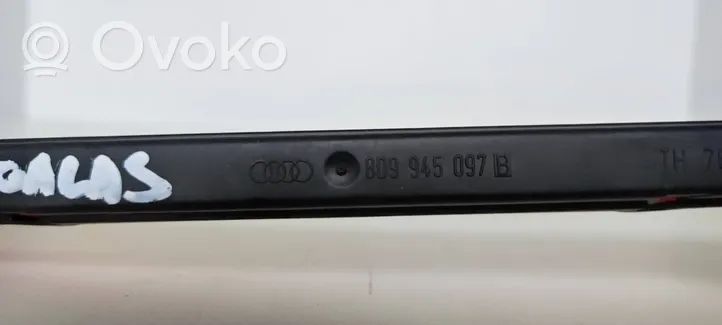 Audi A4 S4 B5 8D Papildu bremžu signāla lukturis 8D9945097B