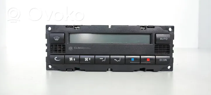 Volkswagen PASSAT B5.5 Climate control unit 3B1907044H