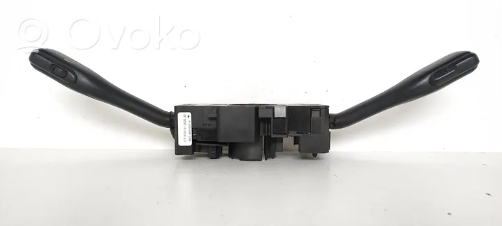 Audi A6 S6 C5 4B Leva/interruttore dell’indicatore di direzione e tergicristallo 8L0953513G