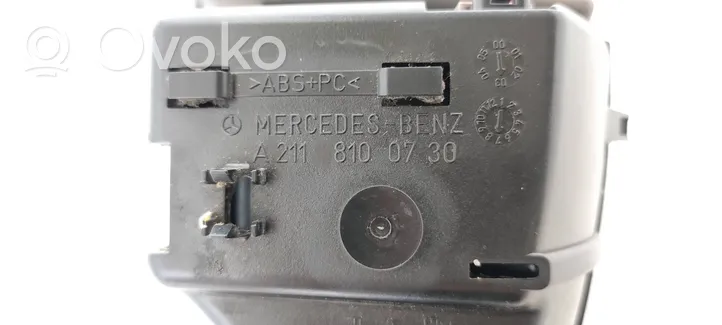 Mercedes-Benz E W211 Takaoven tuhkakuppi A2118100730