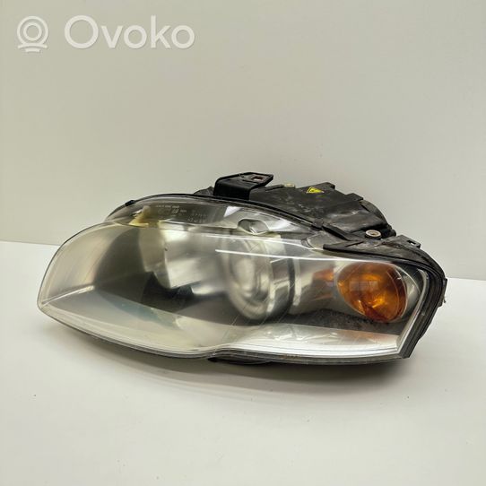 Audi A4 S4 B7 8E 8H Lampa przednia 8E0941003