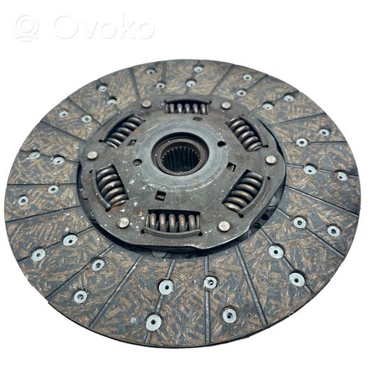 Volkswagen Touareg I Clutch pressure plate 070141031G