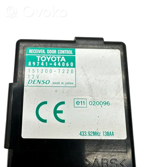 Toyota Avensis Verso Durų elektronikos valdymo blokas 8974144060