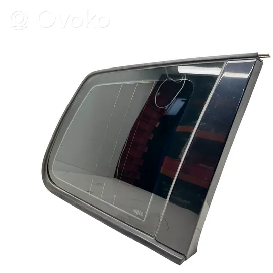 Volkswagen Touareg I Rear side window/glass 7L6845298