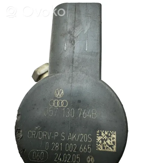 Audi A6 S6 C6 4F Sensor de presión de combustible 057130764B