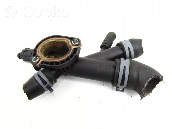 Audi A3 S3 8P Boîtier de thermostat 03L121131AA