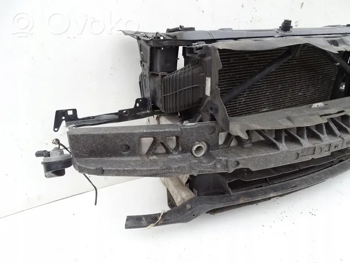 BMW 3 F30 F35 F31 Support de radiateur sur cadre face avant 2.0