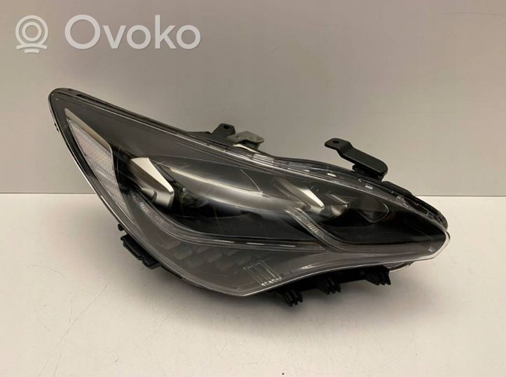 KIA Stinger Lampa przednia 92190J5100