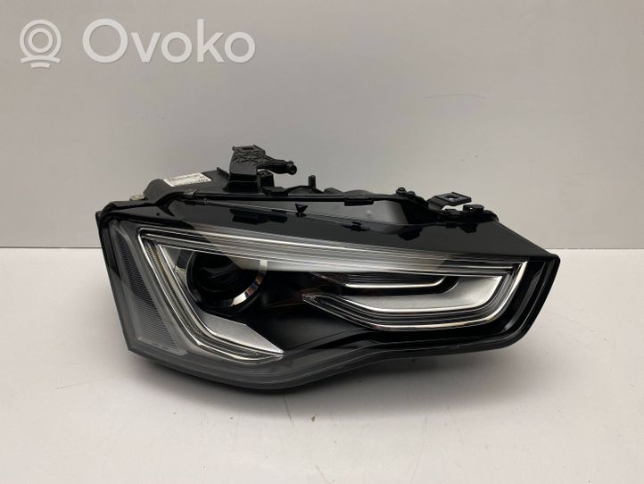 Audi A5 8T 8F Lampa przednia 8T0941006C