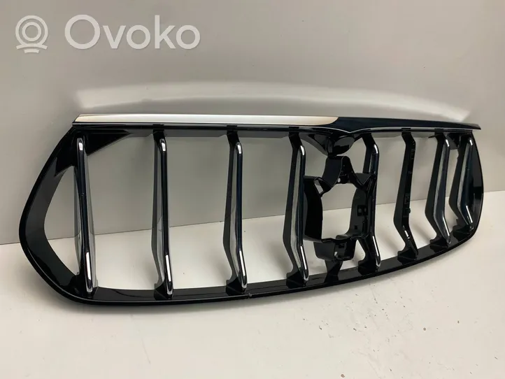 Maserati Levante Etusäleikkö 670047042