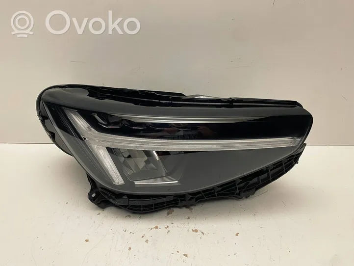 Volvo XC40 Phare frontale 32404666