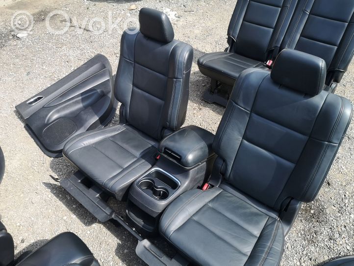 Dodge Durango Set interni 