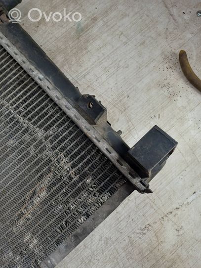 Mercedes-Benz Vaneo W414 Dzesēšanas šķidruma radiators A1685001602