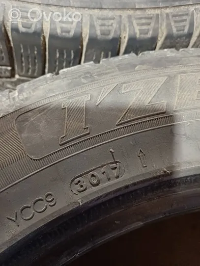 Volkswagen PASSAT B6 R16 winter tire 