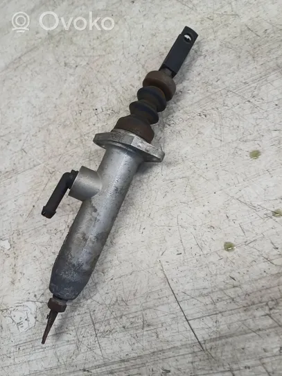 Audi 80 90 S2 B4 Główny cylinder sprzęgła 893721401D