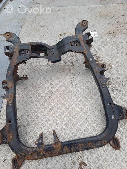 Opel Astra H Front subframe 