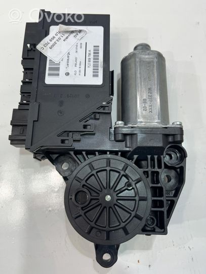 Volkswagen Touareg III Silniczek podnoszenia szyby drzwi tylnych 7L0959703C | DF+SFF+9549+