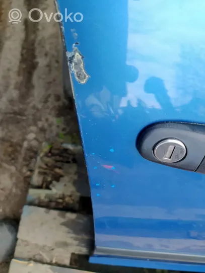 Volkswagen Golf V Drzwi przednie 