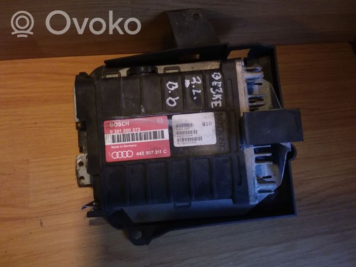 Audi 80 90 S2 B4 Calculateur moteur ECU 0261200273