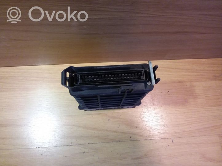 Volkswagen PASSAT B3 Sterownik / Moduł ECU 0261200762