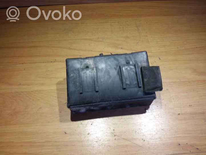 Peugeot 406 Module de fusibles 9632229480