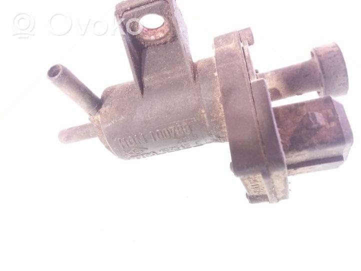 Renault Clio II Turboahtimen magneettiventtiili HOM100788