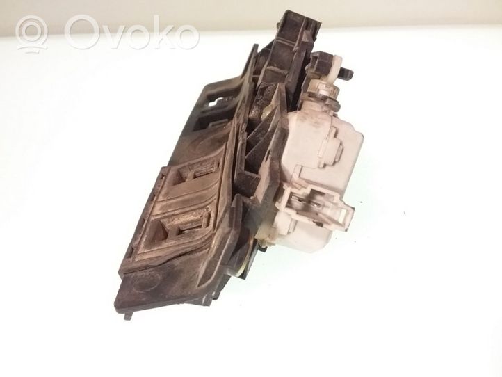 Audi A6 S6 C5 4B Blocco/chiusura/serratura del portellone posteriore/bagagliaio 8D9827565H