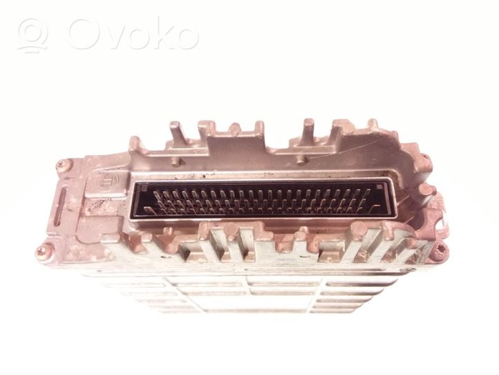 Opel Vectra B Calculateur moteur ECU 90464735