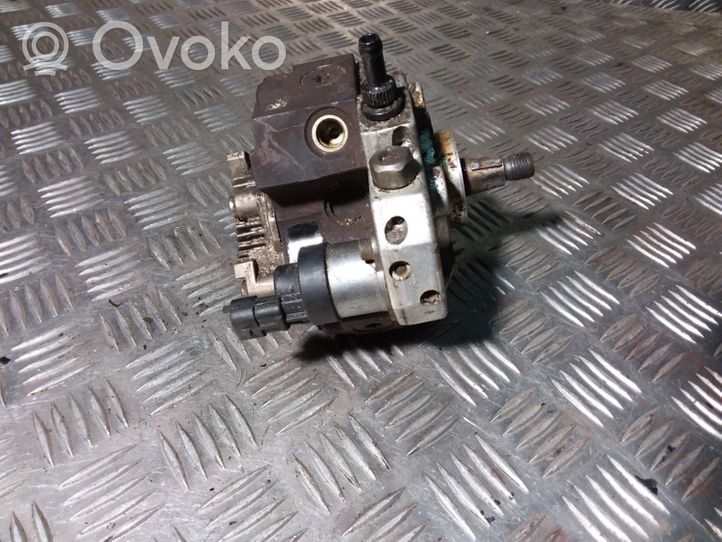 Opel Astra H Pompe d'injection de carburant à haute pression 0445010086