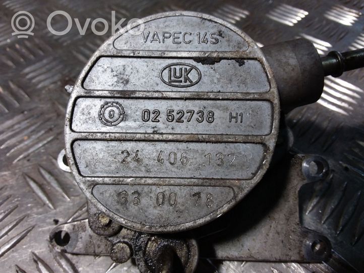 Opel Vectra B Pompa a vuoto 0252738