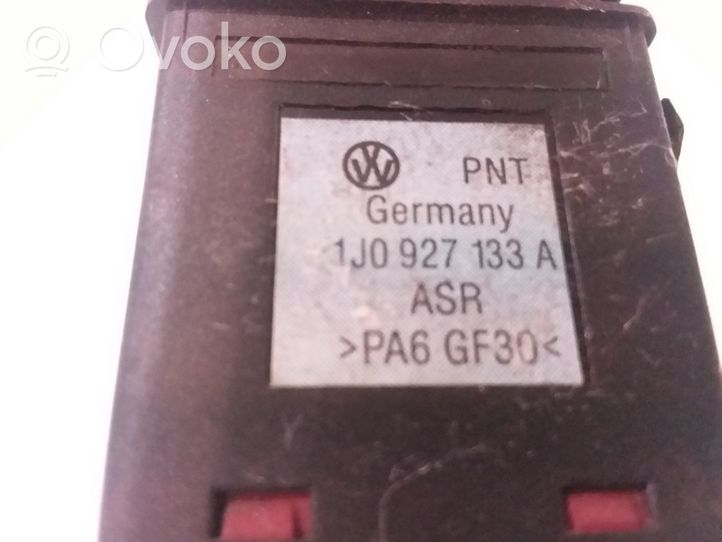 Volkswagen Golf IV Przycisk kontroli trakcji ASR 1J0927133A