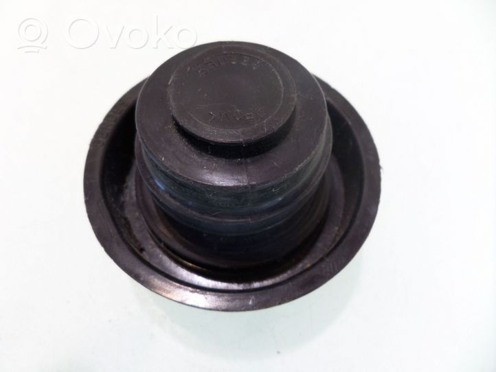 Opel Meriva A Fuel tank filler cap 