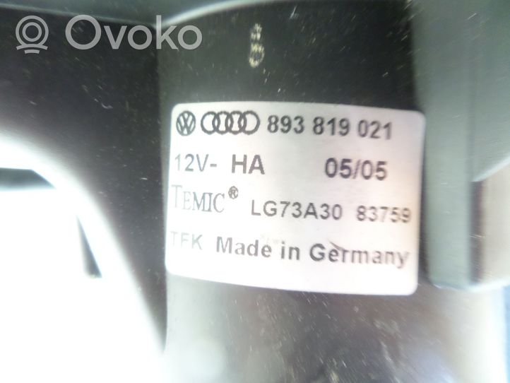 Volkswagen PASSAT B4 Lämmittimen puhallin 893819021