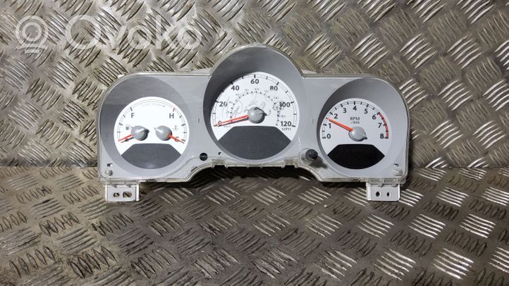 Chrysler PT Cruiser Speedometer (instrument cluster) 05107621AJ