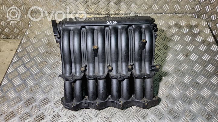 Mercedes-Benz Vaneo W414 Intake manifold 6680900301