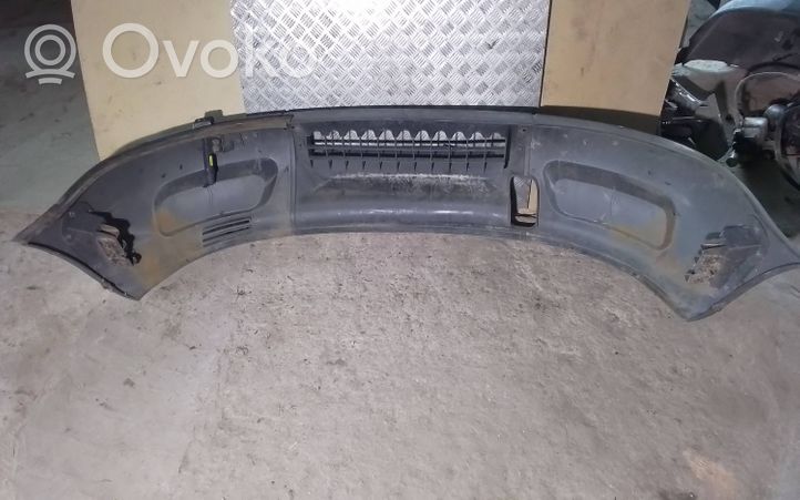 Iveco Daily 30.8 - 9 Front bumper 