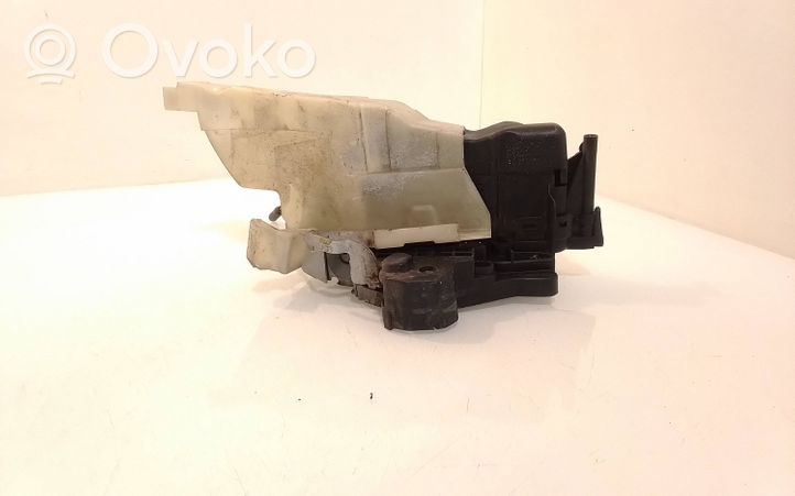 Mercedes-Benz CLK A208 C208 Front door lock 4172111231