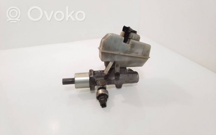 Volvo S70  V70  V70 XC Serbatoio di compensazione del liquido del freno 9140252