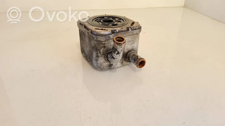 Audi A6 S6 C5 4B Halterung Ölfilter / Ölkühler 