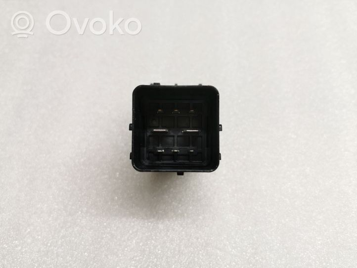 Volvo V60 Przekaźnik / Modul układu ogrzewania wstępnego 9666671780