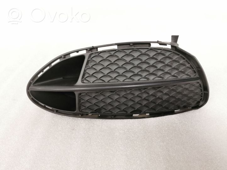 Mercedes-Benz E W212 Grille inférieure de pare-chocs avant A2128852722