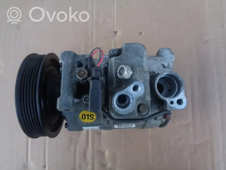 Audi A6 S6 C6 4F Ilmastointilaitteen kompressorin pumppu (A/C) 4F0260805